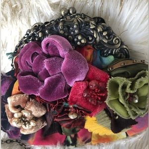 Authentic Mary Frances bag excellent condition